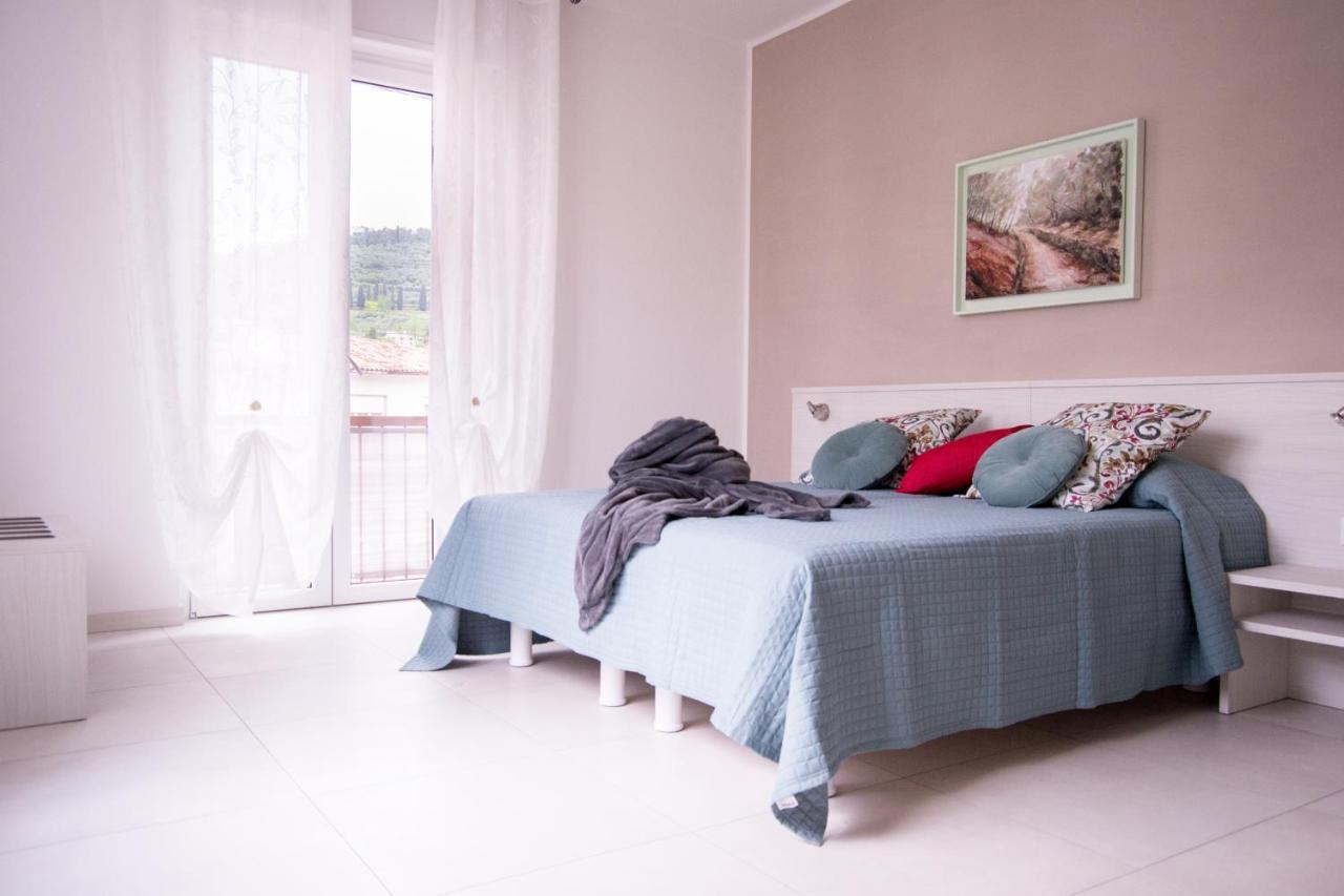 Appartamento Iris Γκάρντα Εξωτερικό φωτογραφία